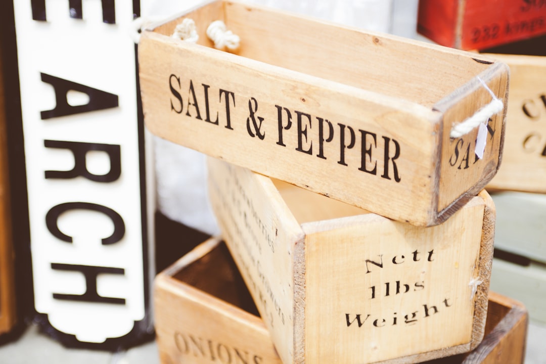 Season in Style – 7 Salt and Pepper Grinder Sets Worth Your Money